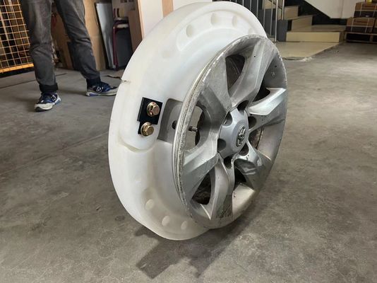 Тяжелый грузовик автошины 20 дюймов бежит плоская система 285/60R18 335/80R20 прибора вставки